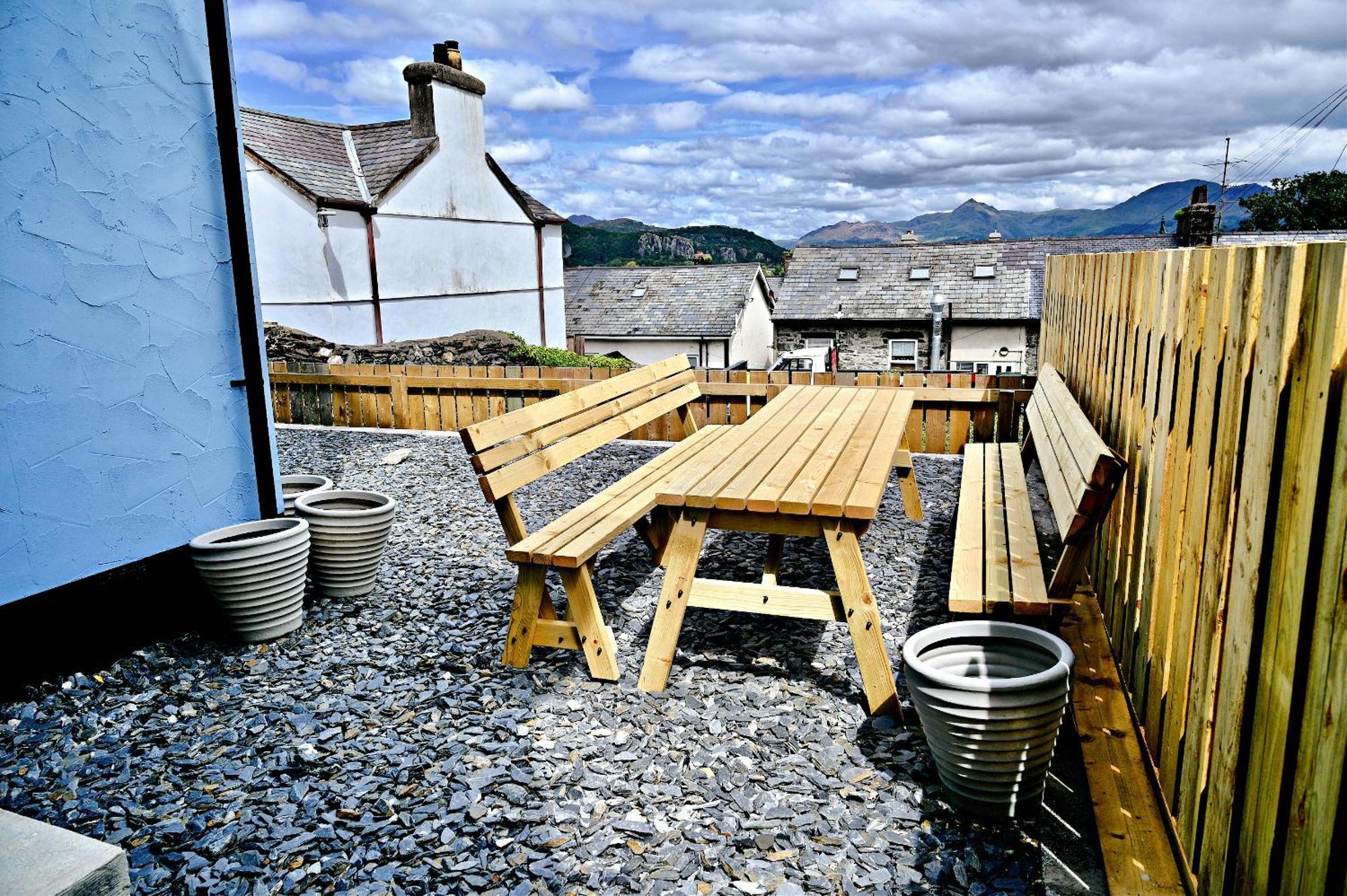 Porthmadog, Sleeps 11, 5 Bedrooms, 5 Bathrooms, Mountain Views Esterno foto